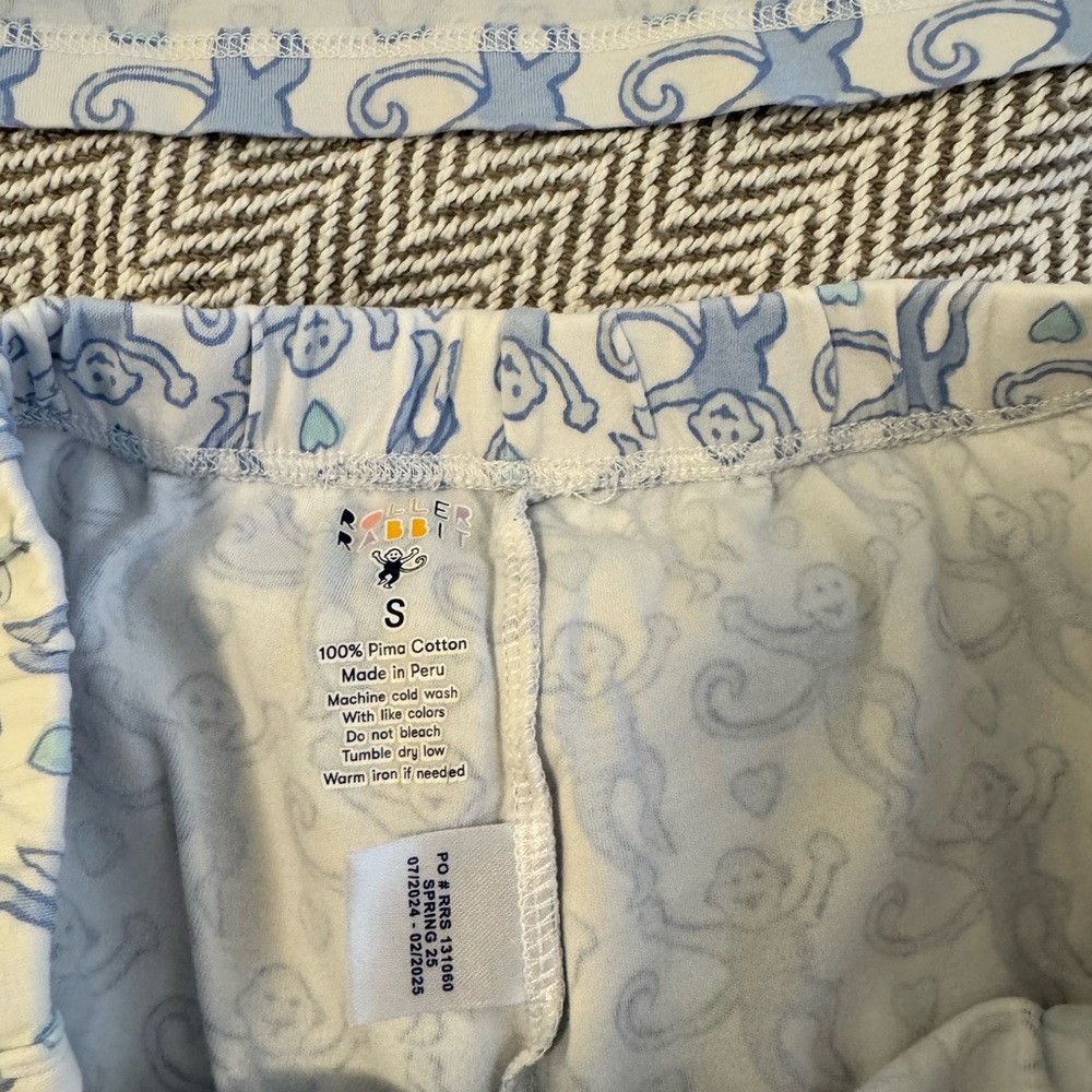 Roller Rabbit pjs - Picture 4 of 6